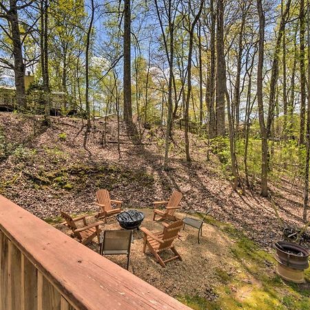 Cozy Hiawassee Cabin With Fire Pit And Mtn Views! المظهر الخارجي الصورة